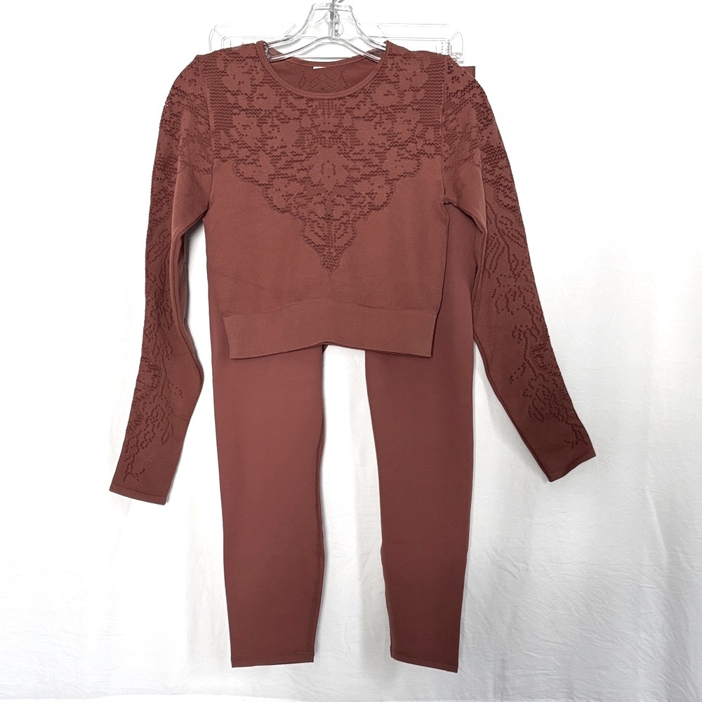Fabletics - Power Hold -‎ Long Sleeve Top and Leggings Laser Cut Athletic Set.